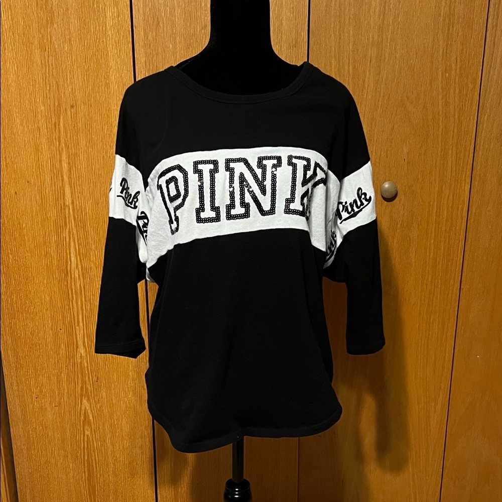 Victoria's Secret Pink Black Sequin Bling Logo White Boyfriend Tee Shirt med.
